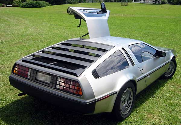 DeLorean DMC-12