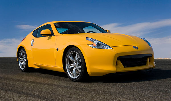 Nissan 370Z Coupe