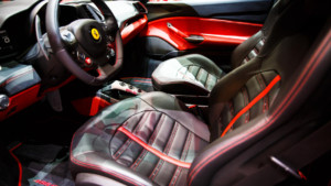 2016-ferrari-488-interior