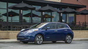 2016-nissan-shift