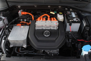 2016-volkwagen-e-golf-performance