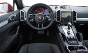 2017-porsche-cayenne-features