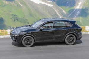 2017-porsche-cayenne-safety